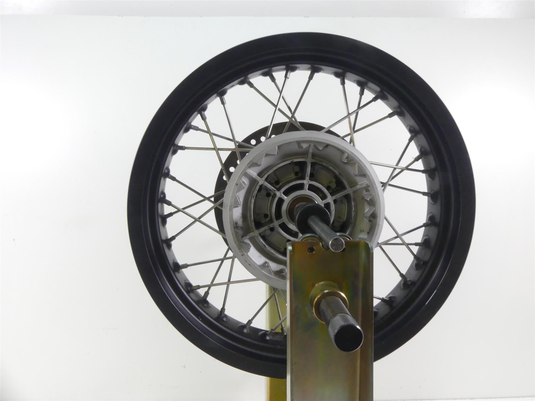2016 Moto Guzzi V7 II Special 750 Straight Rear Spoke Wheel Rim 17x3.5 B063704 {{ shop.shopifyCountryName }} - Mototech271