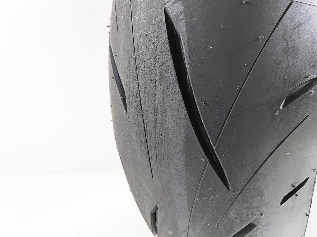 Used Motorcycle Rear Tire Dunlop Sportmax Roadsport 2 200/55-R17 78W DOT5124 636541-Mototech271
