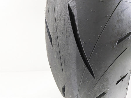 Used Motorcycle Rear Tire Dunlop Sportmax Roadsport 2 200/55-R17 78W DOT5124 636541-Mototech271