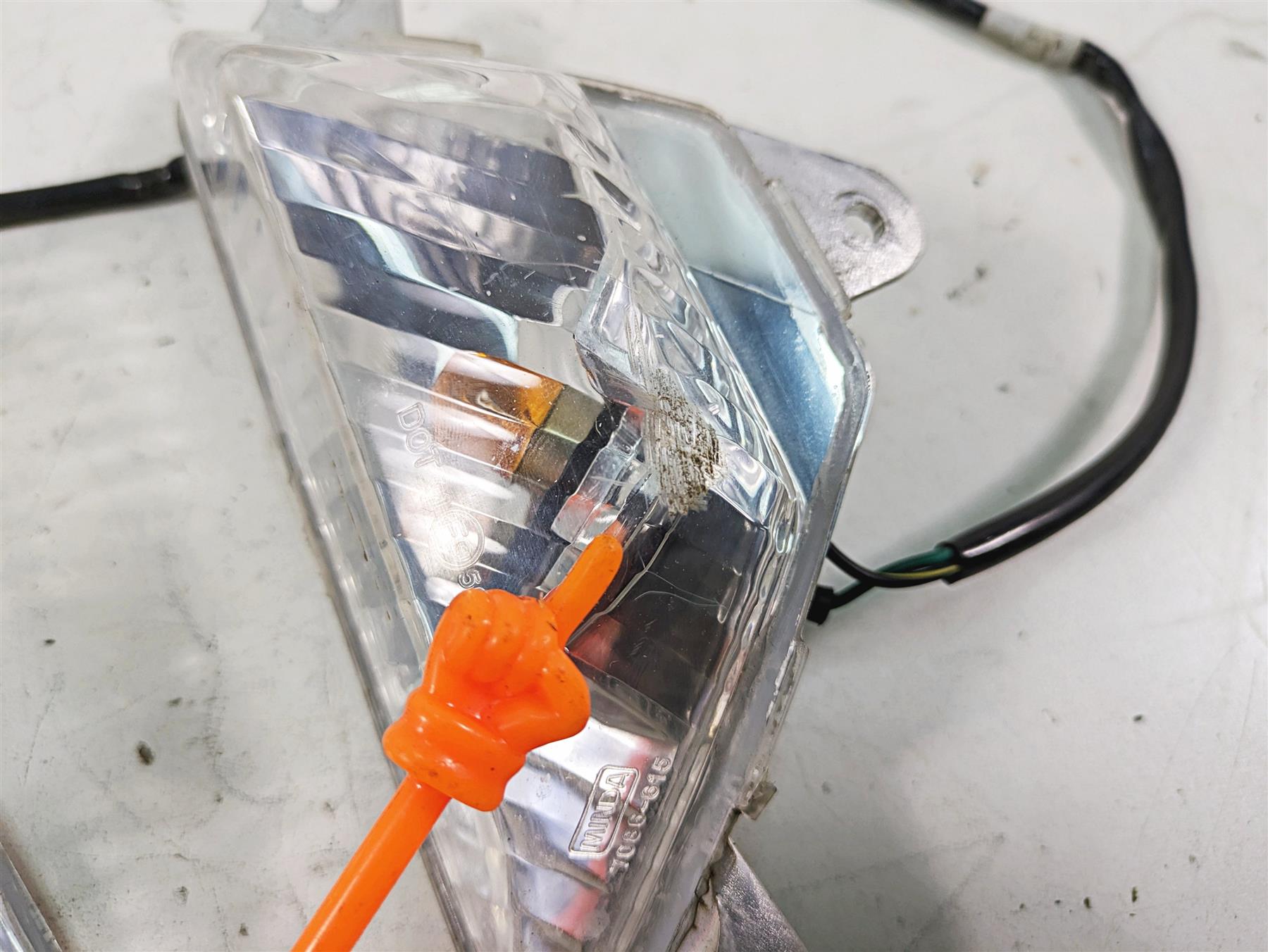 2016 Kawasaki Ninja EX300 Front Turn Signal Blinker Set 23040-0147 23040-0148 {{ shop.shopifyCountryName }} - Mototech271