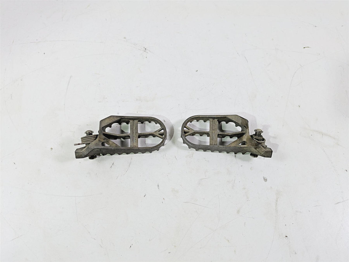 2015 BMW R1200 GS Adv K51 Rider Footpeg Foot Peg Set 46718529843 46718529844 {{ shop.shopifyCountryName }} - Mototech271