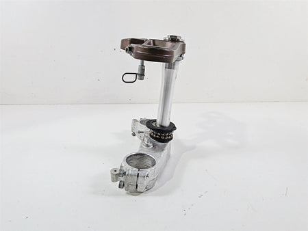 2008 Aprilia RSVR 1000 Factory Upper Lower Triple Tree Set AP8163562 AP8163061 {{ shop.shopifyCountryName }} - Mototech271