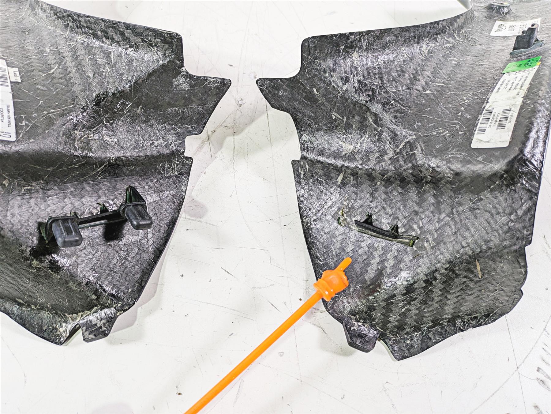 2020 Triumph Daytona 765 Moto2 Front Fairing Infill Carbon Covers T2310047 {{ shop.shopifyCountryName }} - Mototech271