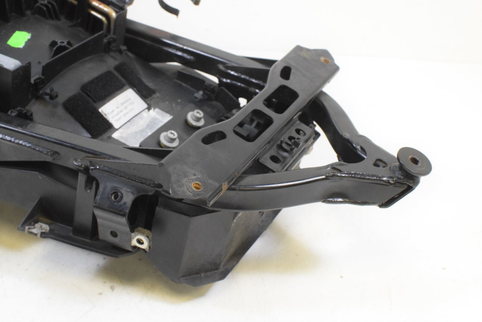 2007 BMW K1200 GT K44 Subframe Sub Frame Inner Fender 46517700688 {{ shop.shopifyCountryName }} - Mototech271
