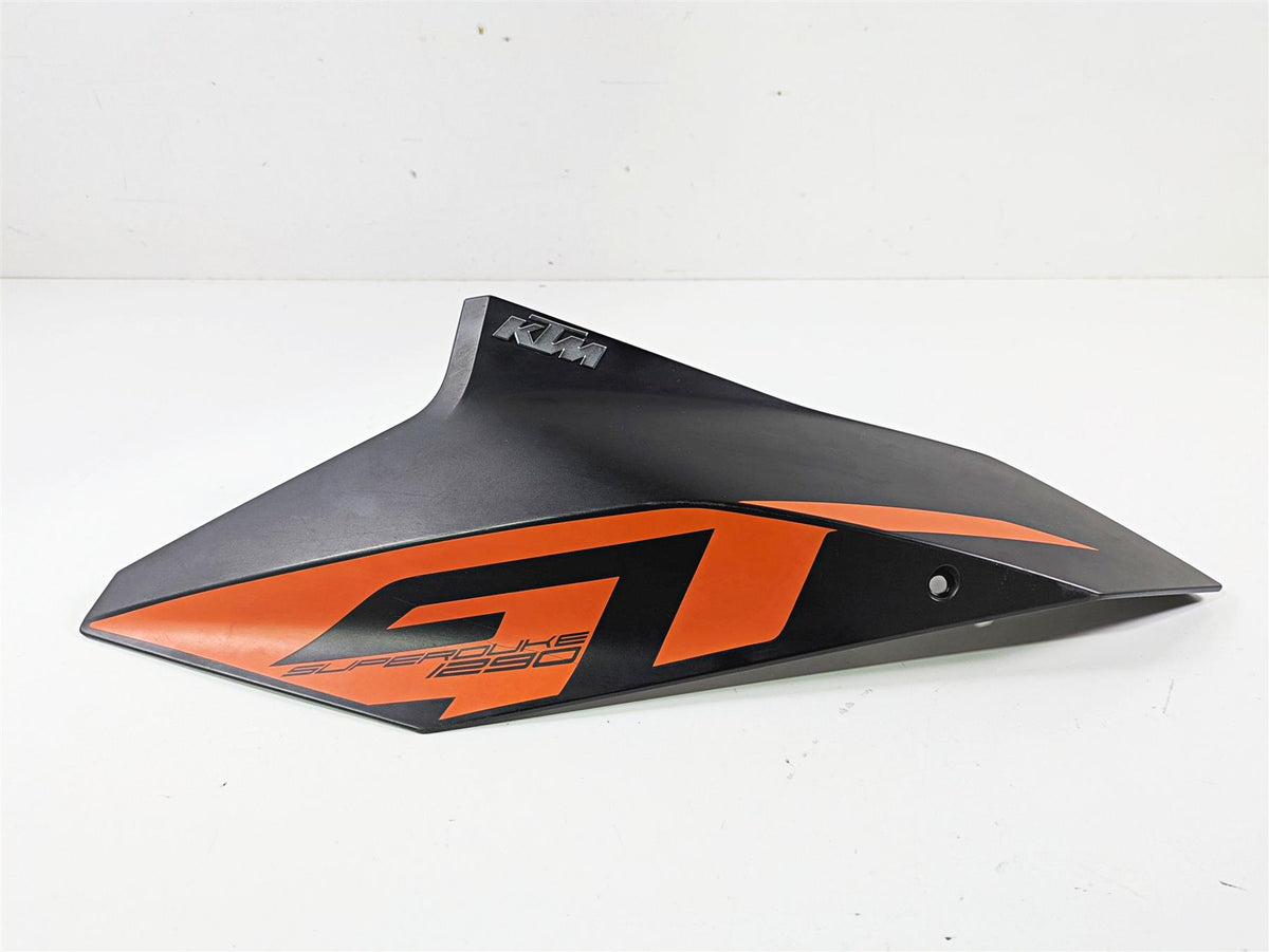 2017 KTM 1290 Super Duke GT Left Tank Cover Fairing 61408050100 {{ shop.shopifyCountryName }} - Mototech271