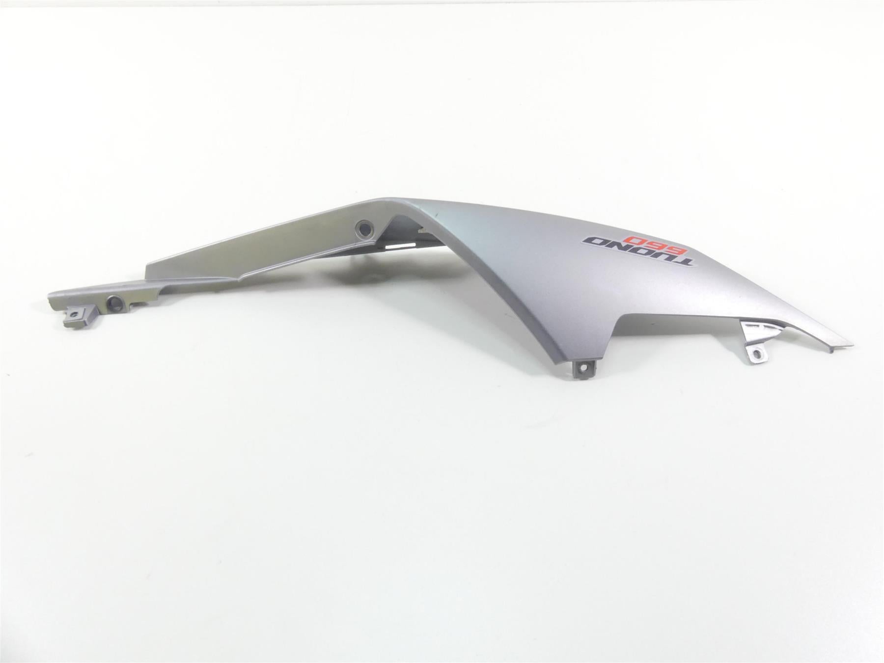 2021 Aprilia Tuono 660 Right Oem Trail Cover Fairing Cowl 2B006647 {{ shop.shopifyCountryName }} - Mototech271