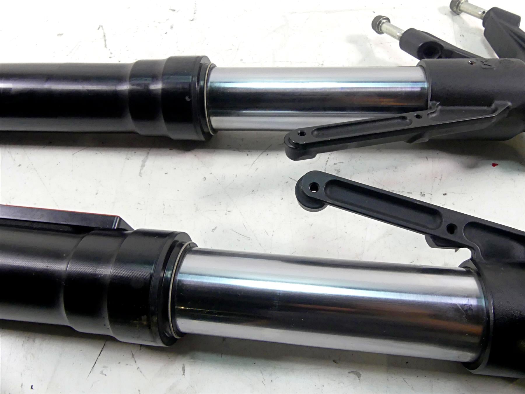 2013 Ducati Diavel Red Front Straight Fork Leg Set 34420342A 34520343A {{ shop.shopifyCountryName }} - Mototech271