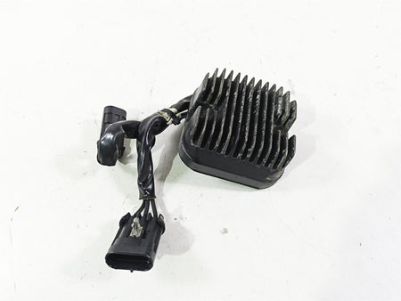 2018 Indian Chieftain Limited Rectifier Voltage Regulator 4014300 {{ shop.shopifyCountryName }} - Mototech271