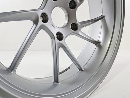 2023 BMW R1250RT RTP K52 Straight Silver Rear Wheel Rim 17x5.5 36317727235 {{ shop.shopifyCountryName }} - Mototech271