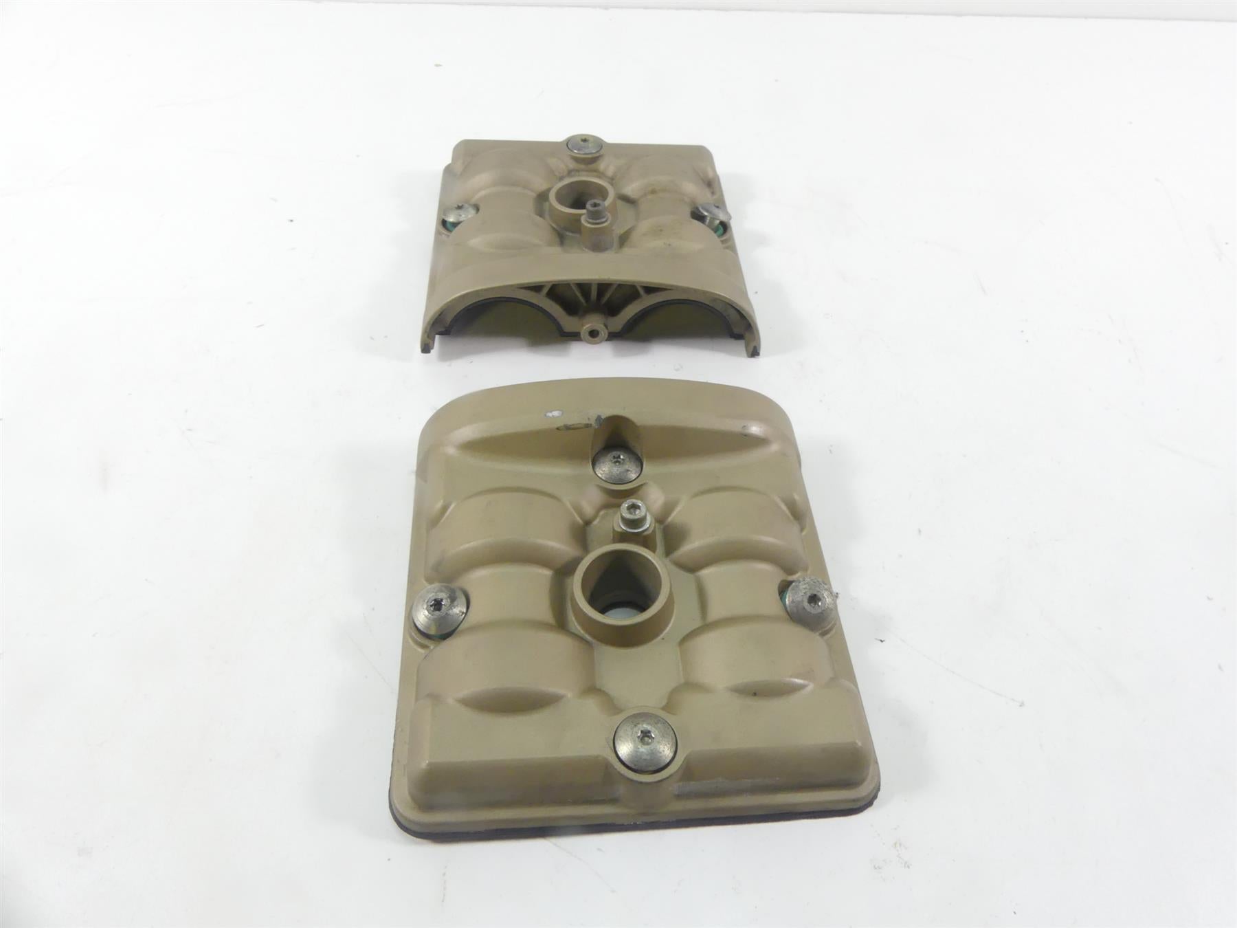 2008 Ducati 1098 S Upper Cylinderhead Valve Cover Set 24712881B 24712871B {{ shop.shopifyCountryName }} - Mototech271