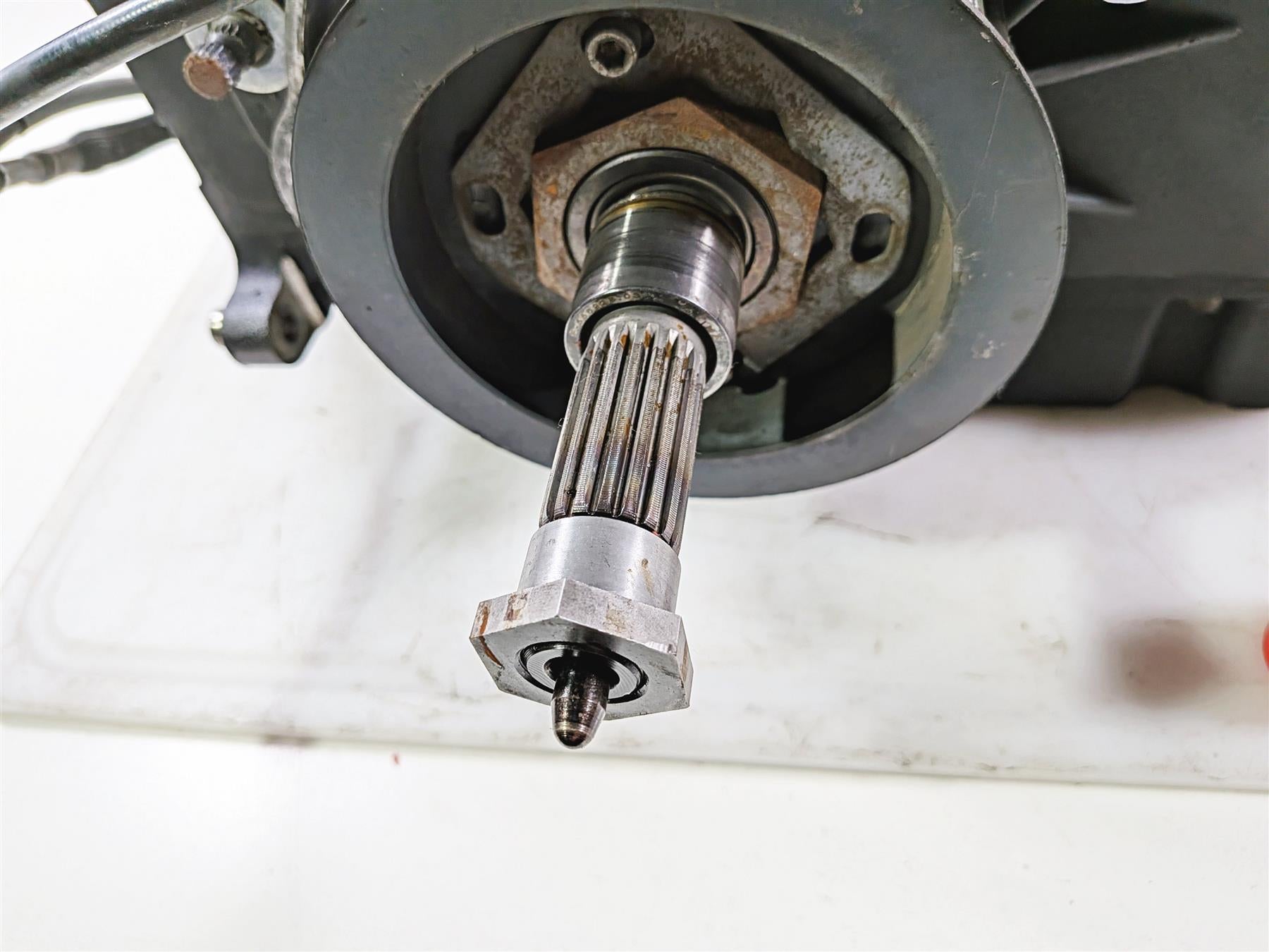2014 Harley Touring FLHTK Electra Glide Transmission Gear Box 41K 33166-10A-Mototech271