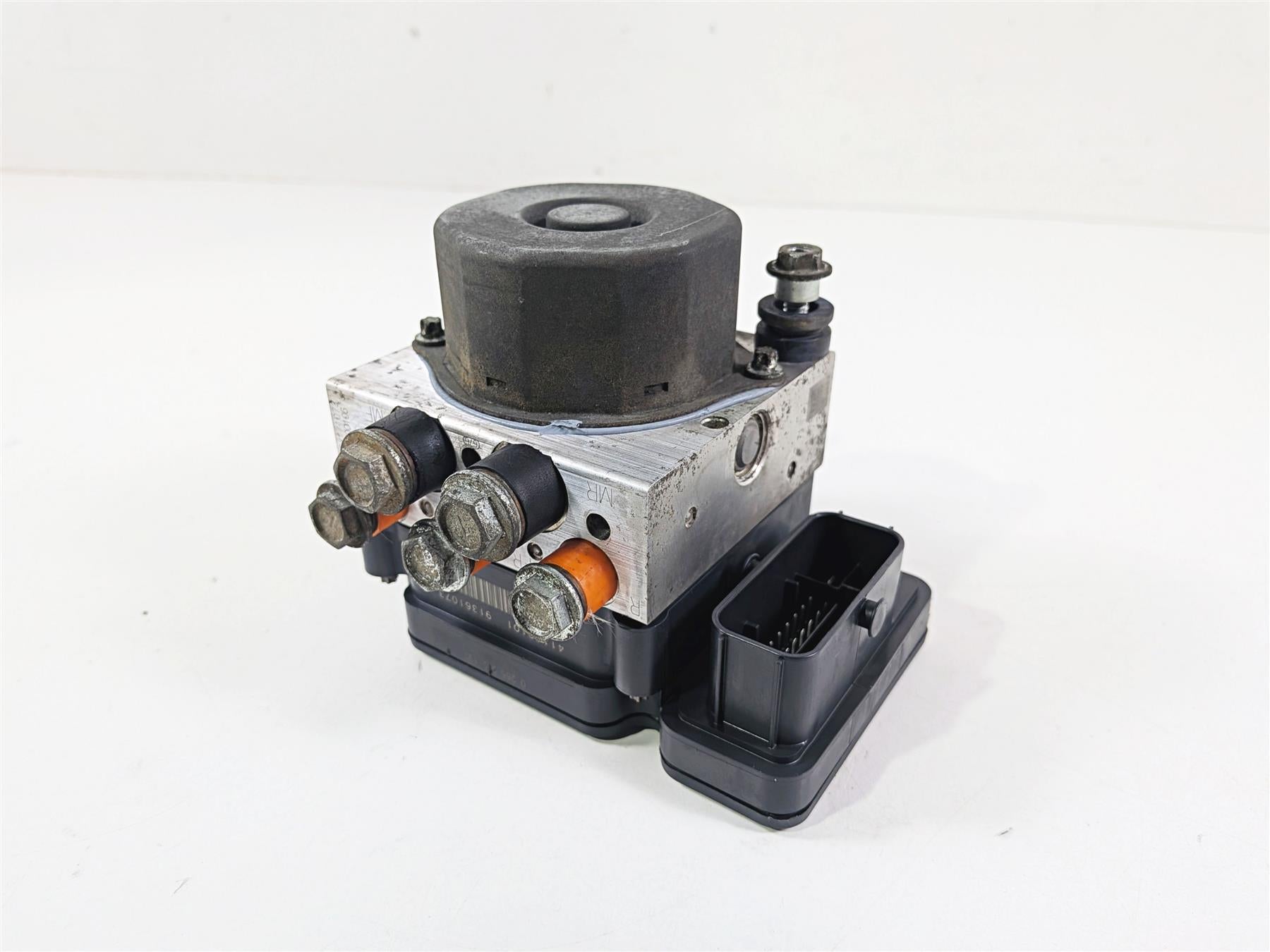 2020 Harley Touring FLTRK Road Glide Abs Brake Pump Unit Module 41100104C {{ shop.shopifyCountryName }} - Mototech271
