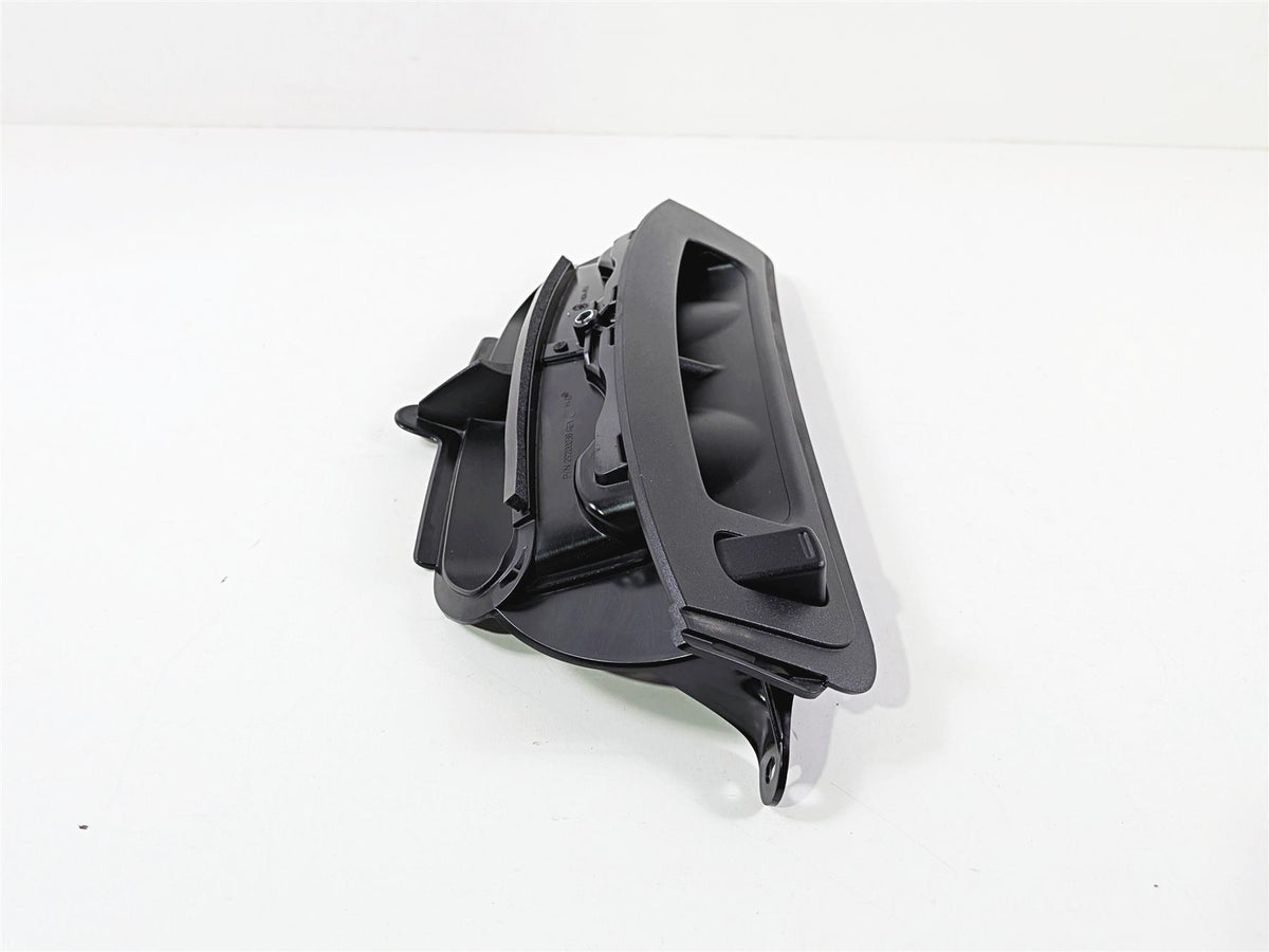 2014 Harley Touring FLHTK Electra Glide Front Upper Air Inlet Duct Vent 29200038-Mototech271