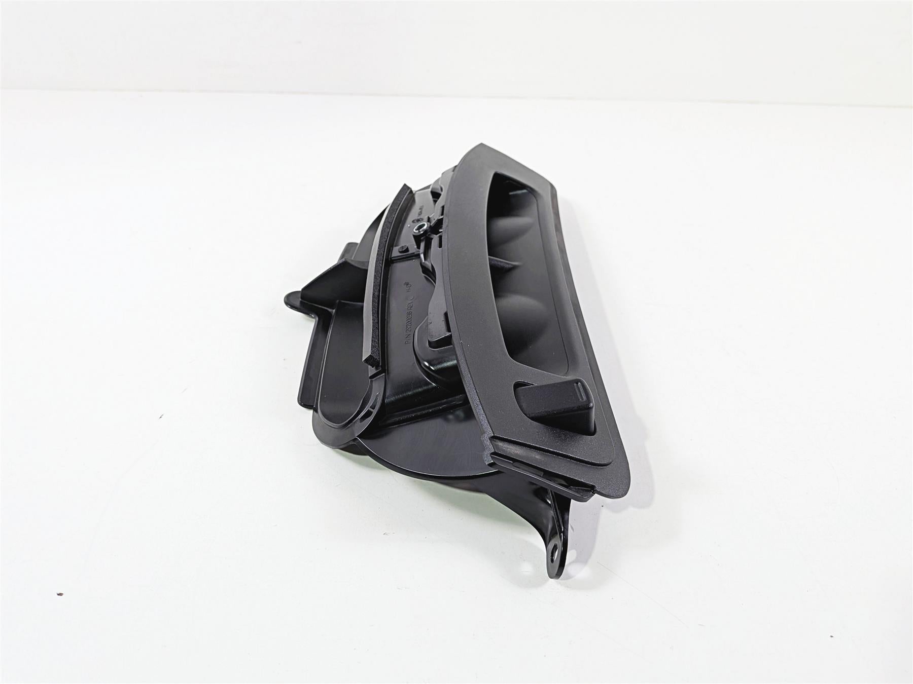 2014 Harley Touring FLHTK Electra Glide Front Upper Air Inlet Duct Vent 29200038-Mototech271