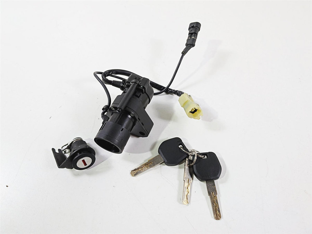 2019 Ducati Panigale V4S V4 S Corse Ignition Switch Key Lock Set 59822131B {{ shop.shopifyCountryName }} - Mototech271
