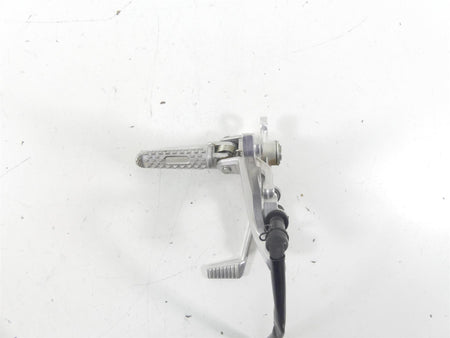 2021 Honda CBR600RR Front Right Rider Driver Footpeg + Brake Pedal 50600-MFJ-D00 {{ shop.shopifyCountryName }} - Mototech271