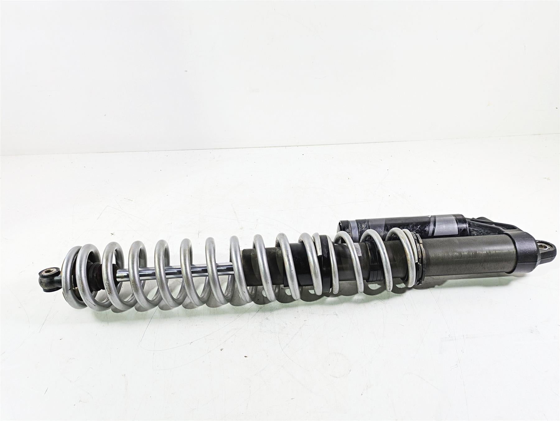 2021 Kawasaki Teryx KRX KRF 1000 Fox Left Front Shock Damper 45014-0627 {{ shop.shopifyCountryName }} - Mototech271