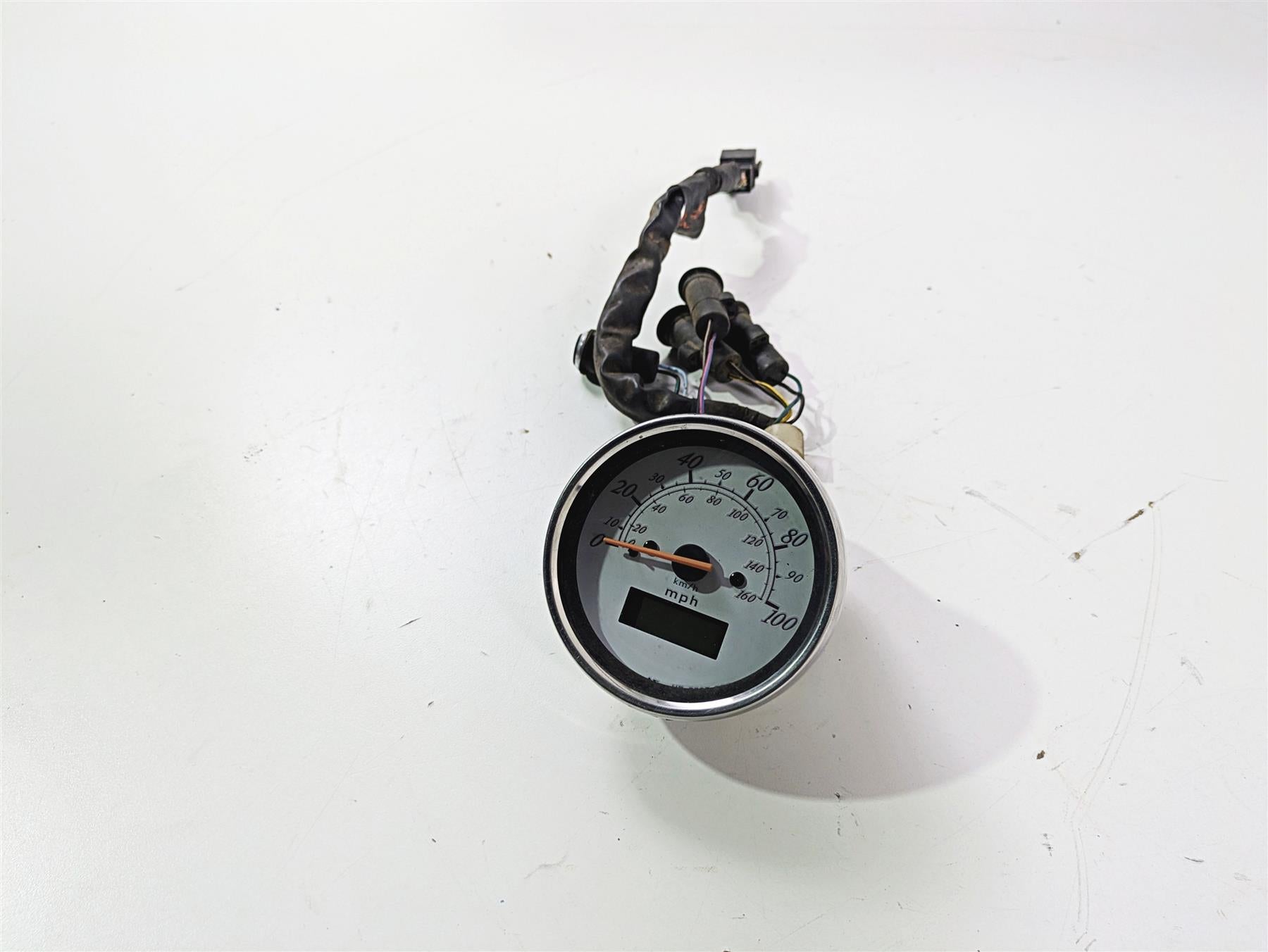 2001 Honda VT750 Shadow Ace Speedometer Gauge Instrument 37200-MBA-601 {{ shop.shopifyCountryName }} - Mototech271