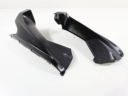 2018 Aprilia RSV4 RR Air Intake Cover Fairing Set 2B001541000XN6 2B001540000XN6 {{ shop.shopifyCountryName }} - Mototech271