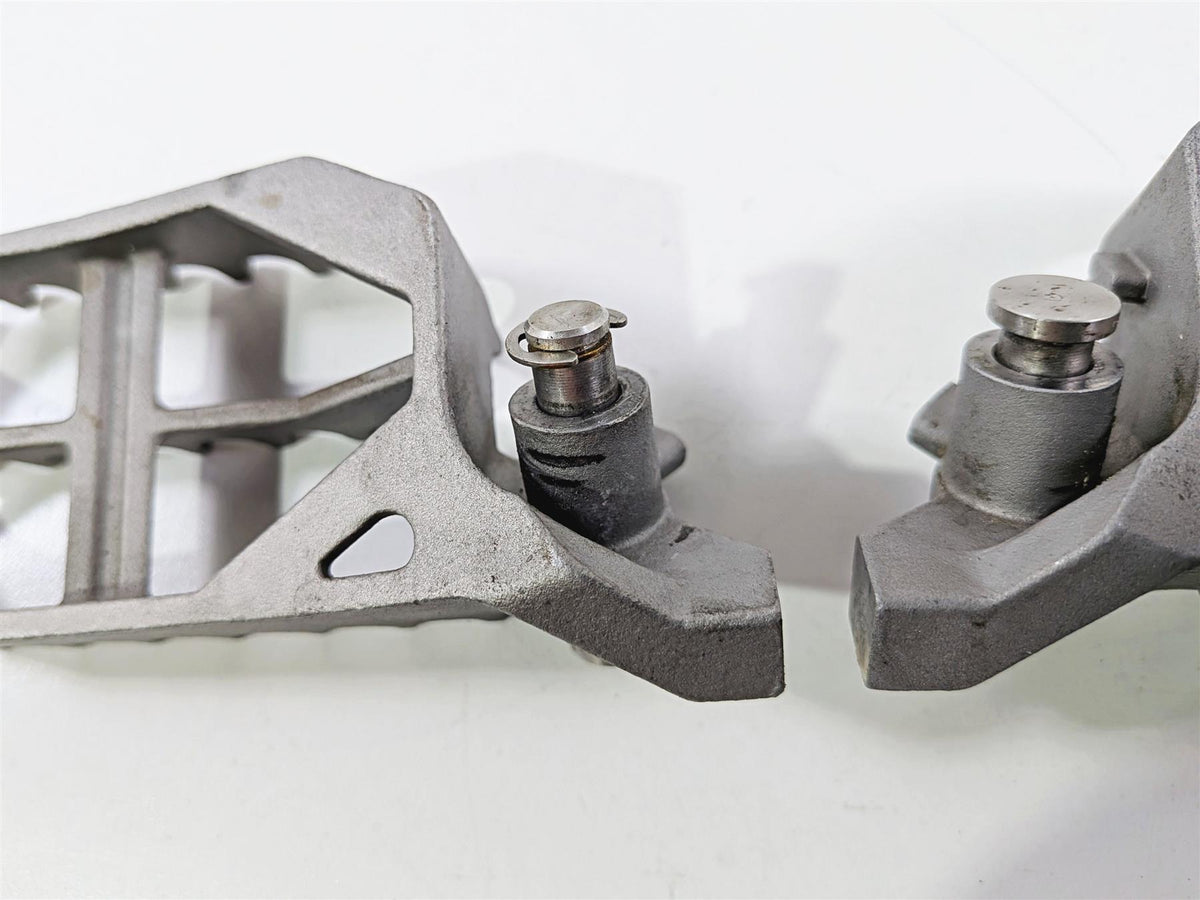 2019 BMW R1250GS K50 Enduro Front Foot Peg Rest Set 46718529843 46718529844 {{ shop.shopifyCountryName }} - Mototech271