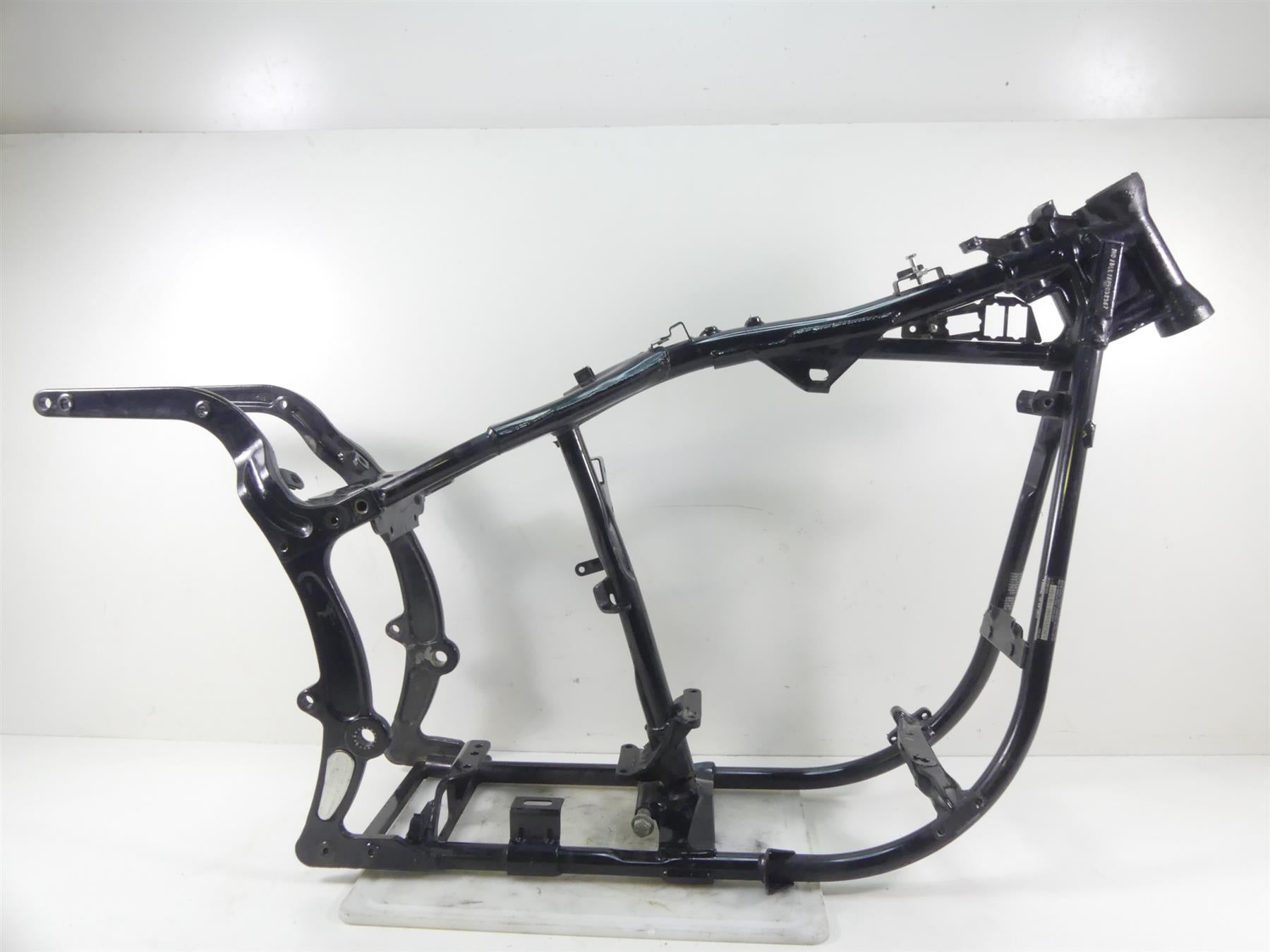 1993 Harley FXSTS Softail Springer Straight Main Frame Chassis - Slvg 47008-92B