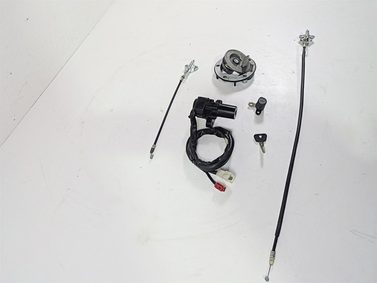 2009 Yamaha FZ1 FZS10 Fazer Ignition Switch Key Lock Set - Read 3C3-82501-10-00 {{ shop.shopifyCountryName }} - Mototech271