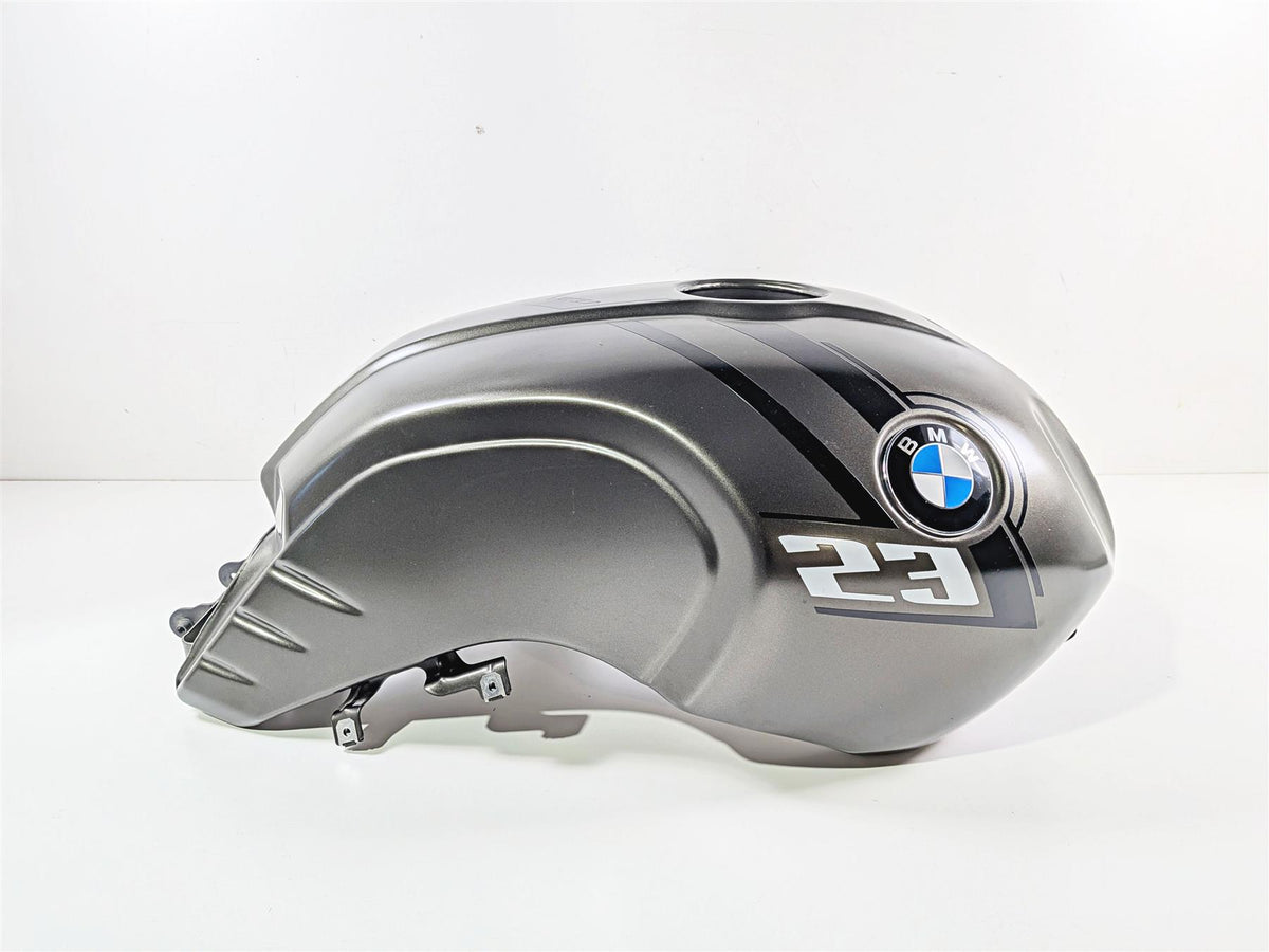2023 BMW R nineT Scrambler K23 Fuel Gas Petrol Tank Manhattan Metal 16118102317 {{ shop.shopifyCountryName }} - Mototech271