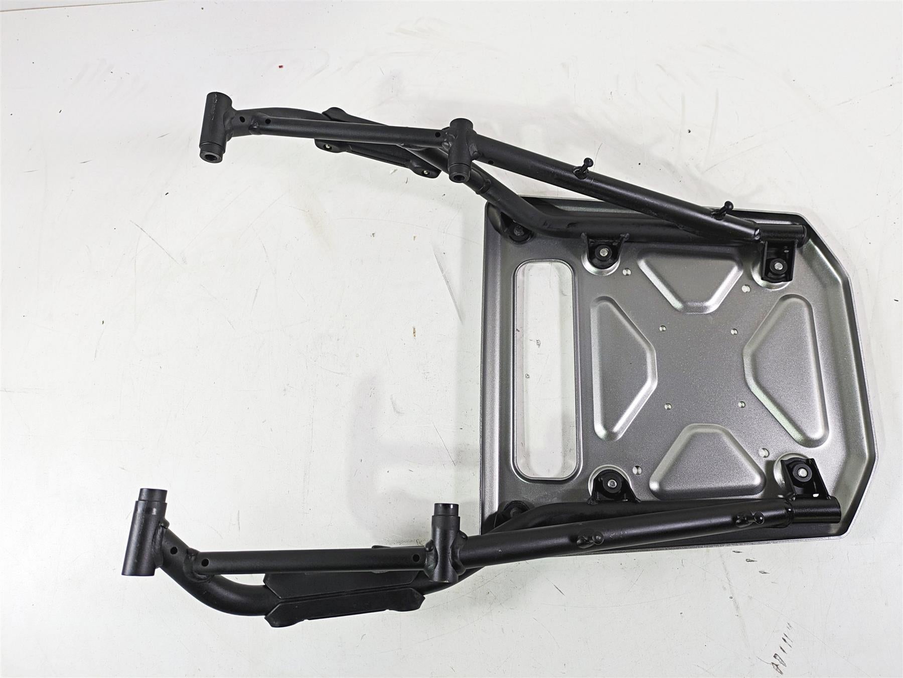 2023 Kawasaki KLR KL 650 Adventure Rear Grab Trunk Top Case & Carrier 99994-1493 {{ shop.shopifyCountryName }} - Mototech271