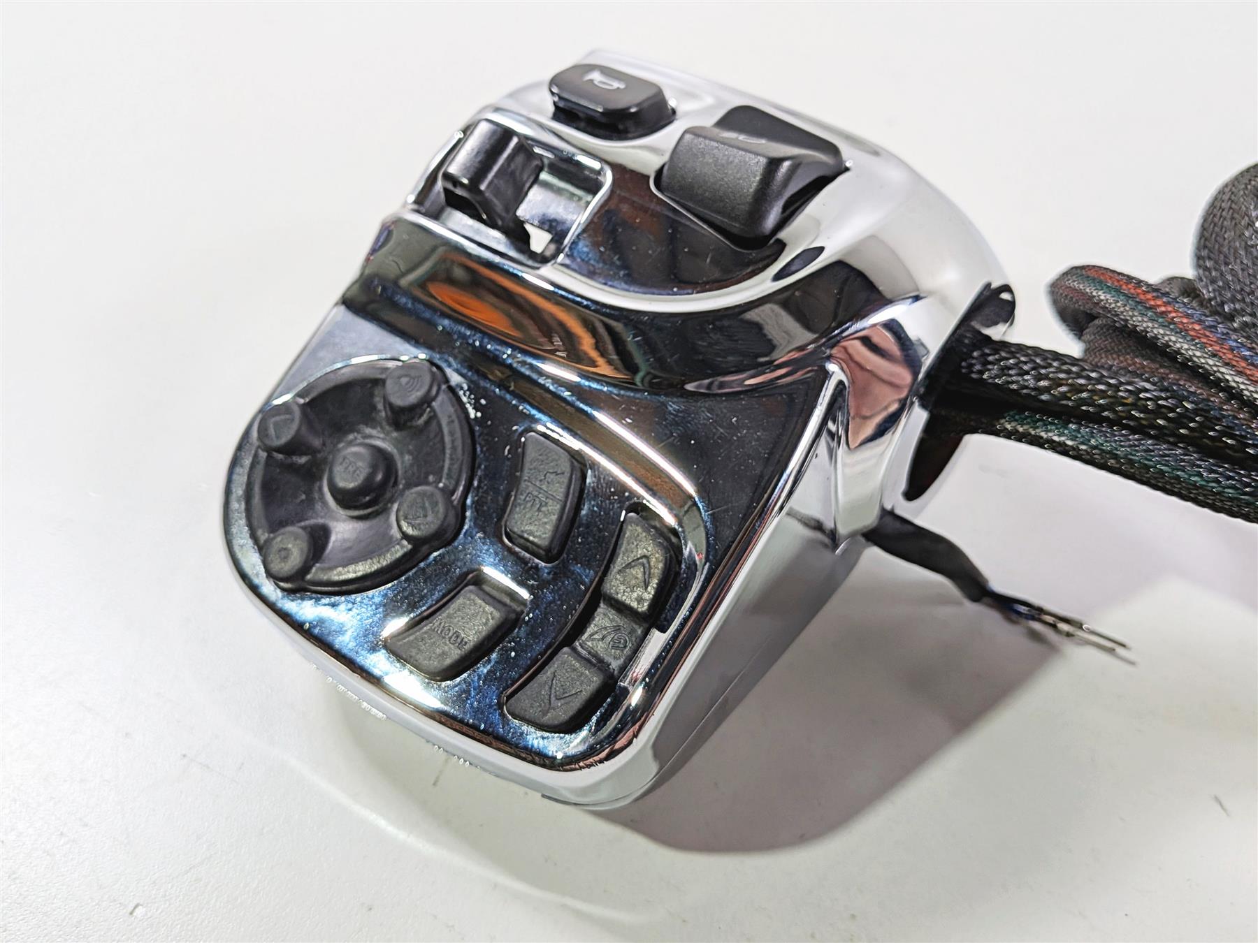 2015 Indian Chieftain Left Hand Chrome Turn Signal Control Switch 4015197-Mototech271