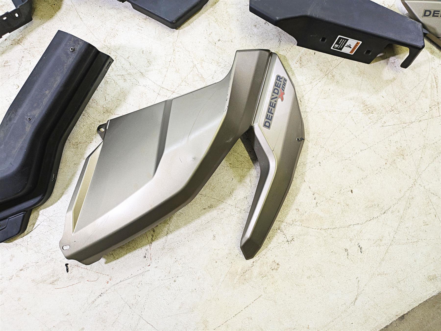 2022 Can-Am Defender XMR HD10 Body Plastic Covers Interior Tank Set 707900740 {{ shop.shopifyCountryName }} - Mototech271