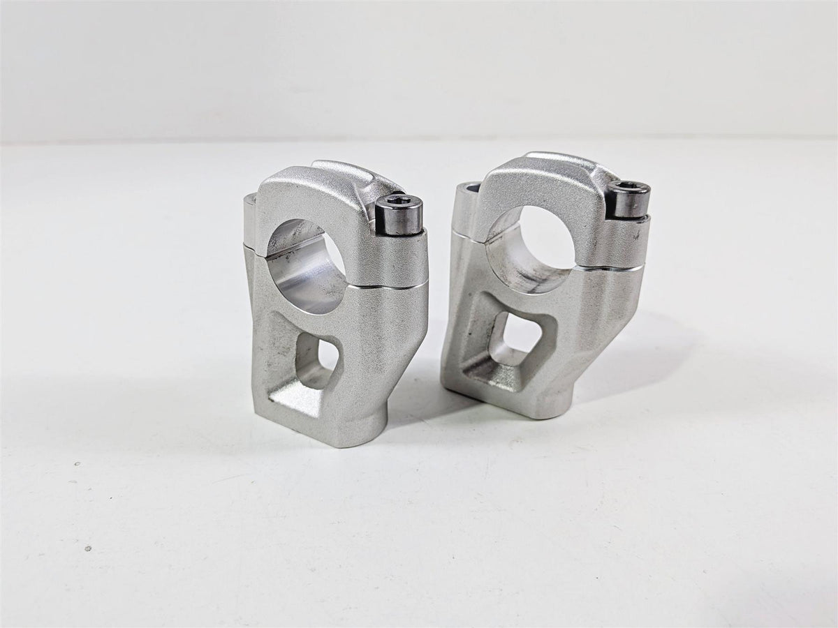 2022 Triumph Tiger 900 GT Pro Handlebar Riser Holder Clamp Set T2040813 {{ shop.shopifyCountryName }} - Mototech271