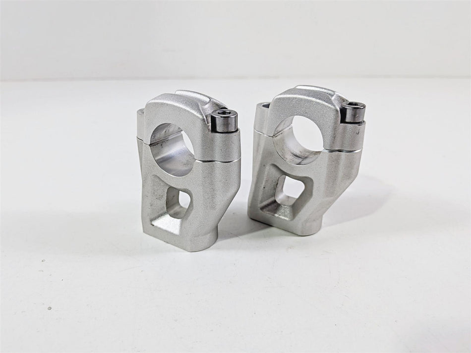 2022 Triumph Tiger 900 GT Pro Handlebar Riser Holder Clamp Set T2040813 {{ shop.shopifyCountryName }} - Mototech271