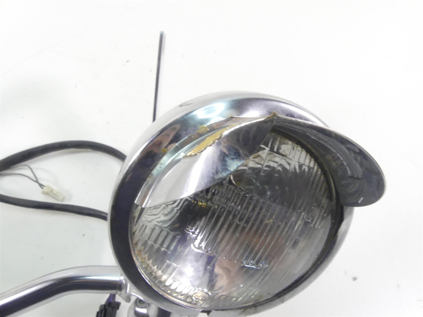 1999 Harley Touring FLHTCUI Electra Glide Front Spotlight Set - Read 68712-94A {{ shop.shopifyCountryName }} - Mototech271