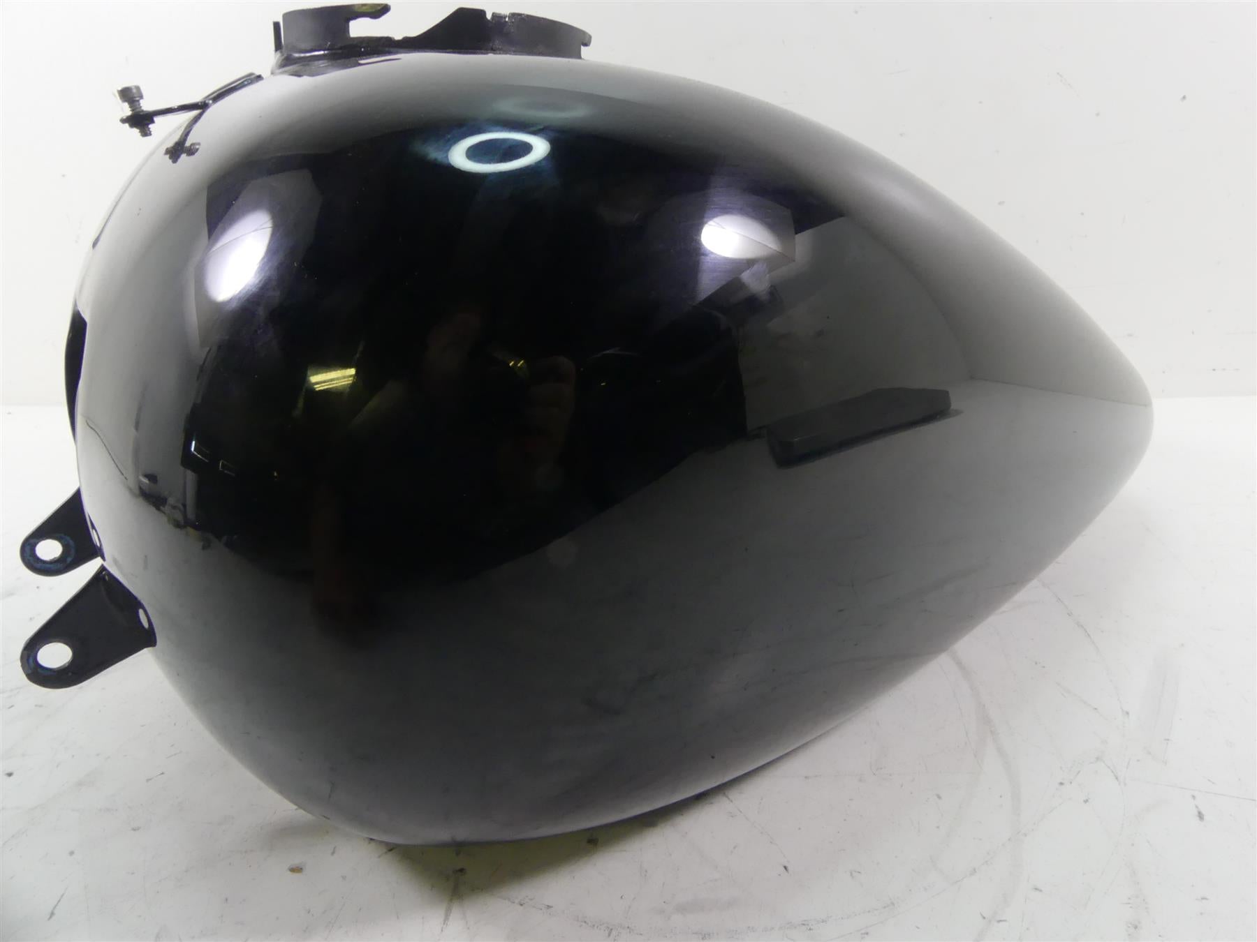 2011 Harley Touring FLTRX Road Glide Fuel Gas Petrol Tank - No Dents 61356-08 {{ shop.shopifyCountryName }} - Mototech271