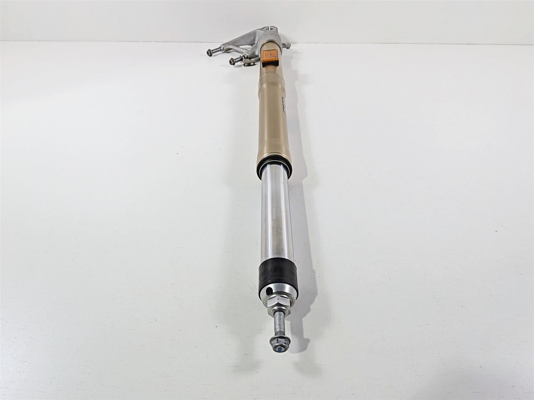 2023 BMW R1250RT RTP K52 Gold Front Left Fork Suspension Damper 31429467733 {{ shop.shopifyCountryName }} - Mototech271