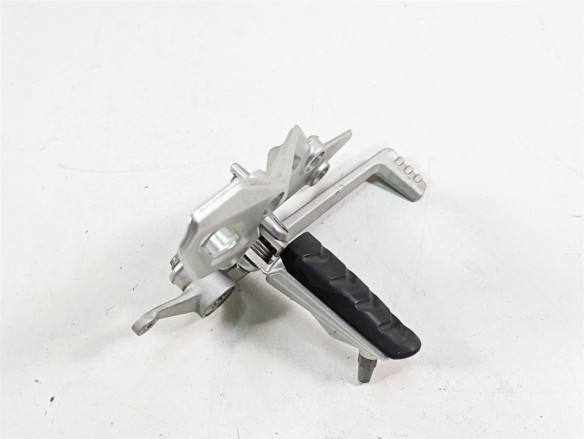 2016 BMW R1200R K53 Right Rider Footpeg & Brake Pedal Lever Set 46718540797 {{ shop.shopifyCountryName }} - Mototech271