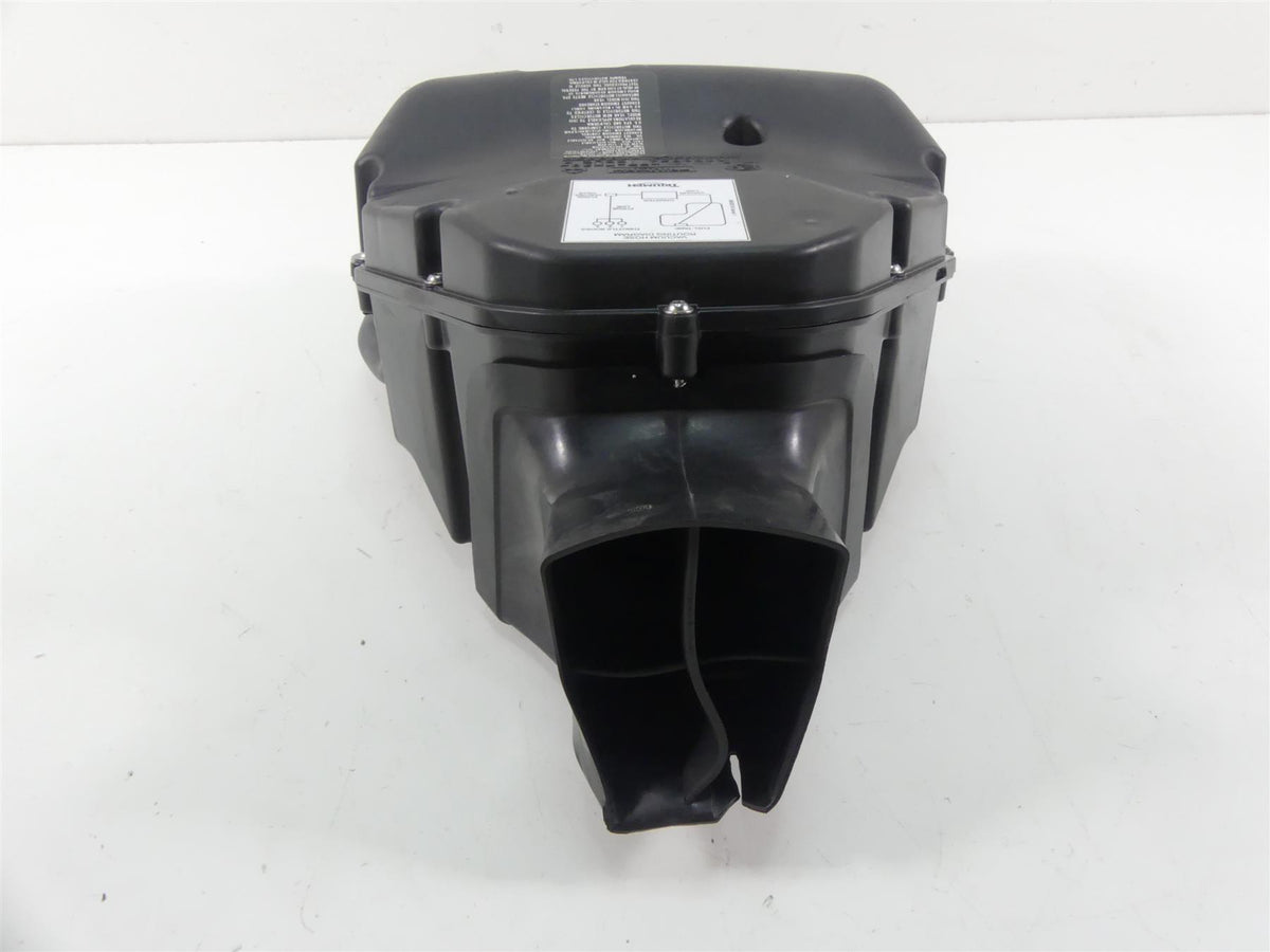 2018 Triumph Street Triple 765RS Air Filter Box Cleaner Breather Set T2200932 {{ shop.shopifyCountryName }} - Mototech271