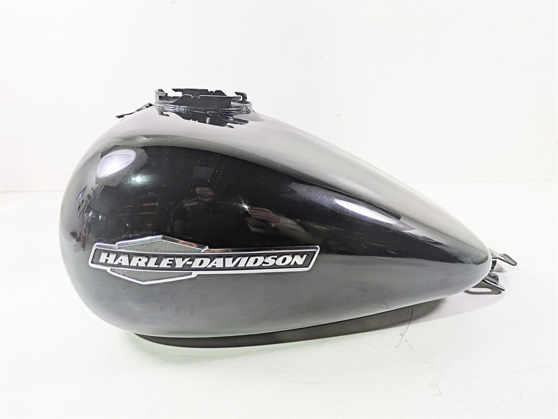 2021 Harley Touring FLTRX Road Glide Fuel Gas Petrol Tank - No Dent 61356-08 {{ shop.shopifyCountryName }} - Mototech271