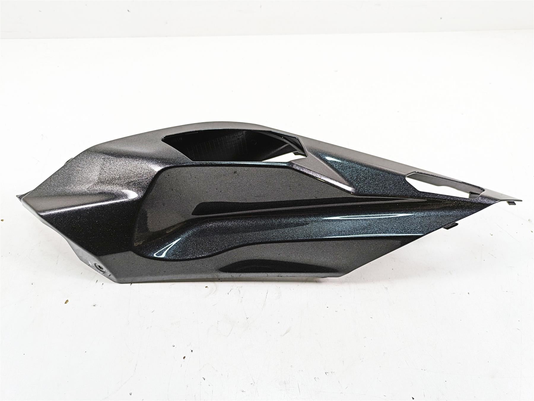 2018 Kawasaki ZX1002 Ninja H2 SX Left Tail Side Cover Fairing 36001-0680 | Mototech271