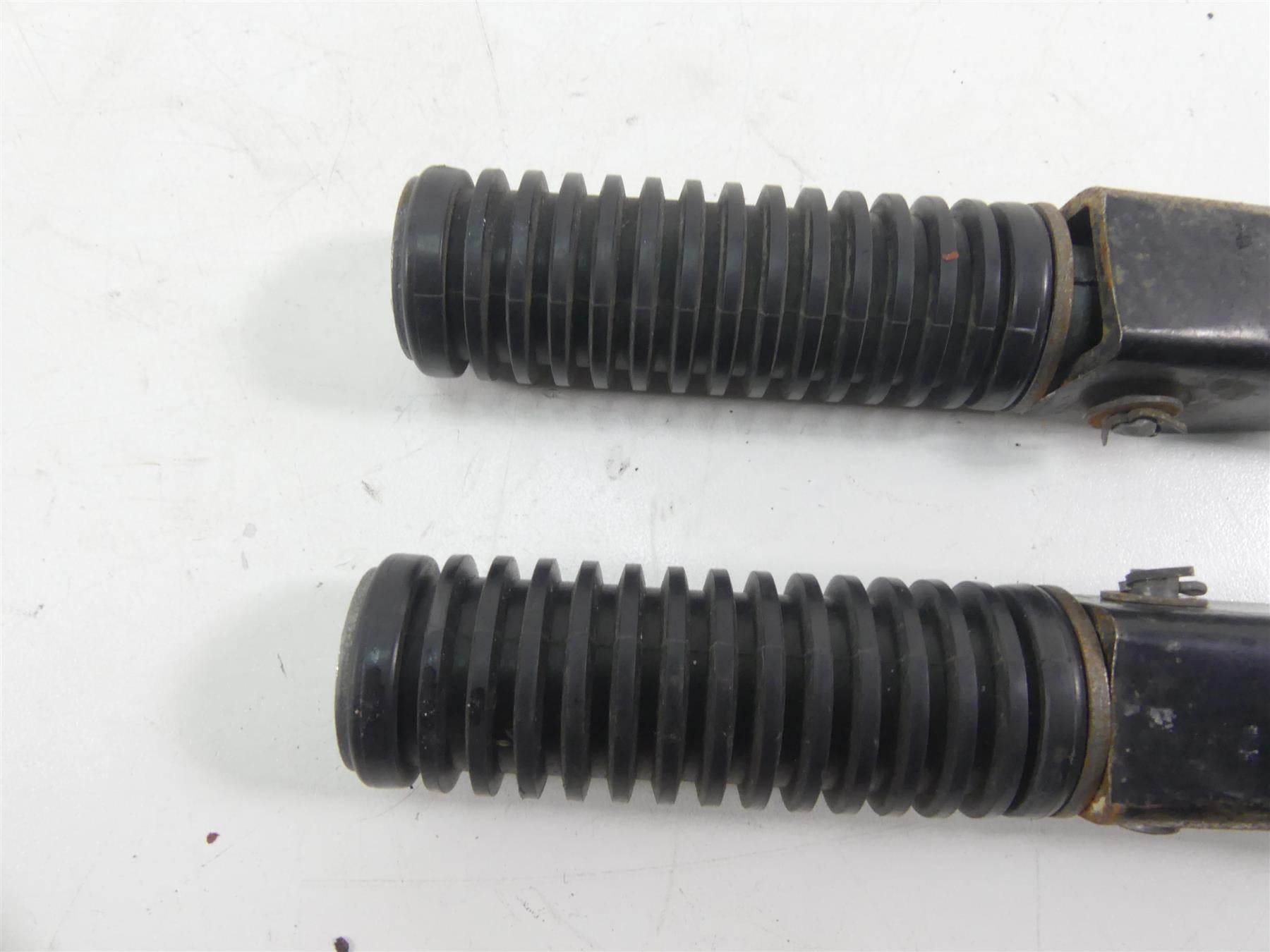 1977 Honda CB750 A Four Hondamatic Rear Footpeg Foot Peg Set 50710-405-000 {{ shop.shopifyCountryName }} - Mototech271