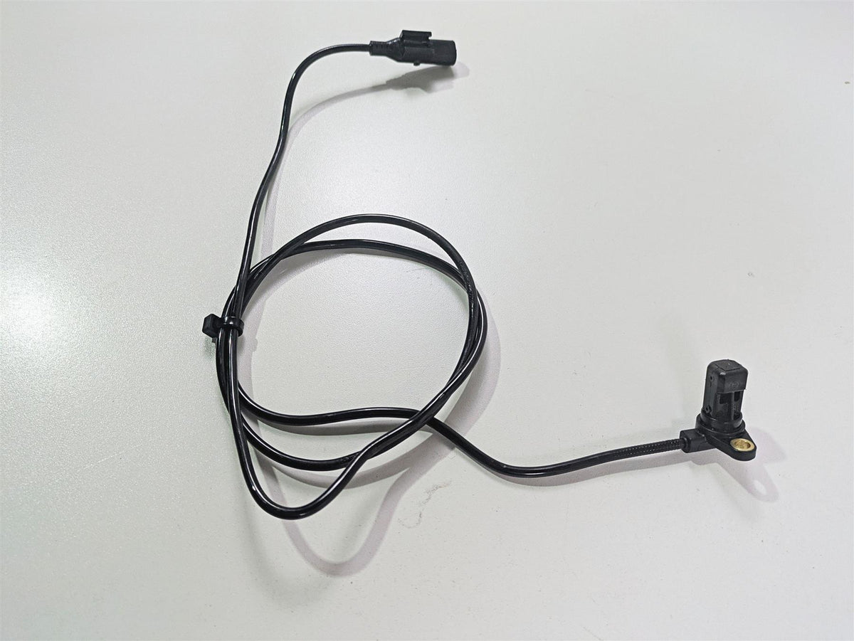 2022 BMW RnineT Pure K22 Rear Abs Brake Wheel Speed Sensor 34527677824 {{ shop.shopifyCountryName }} - Mototech271