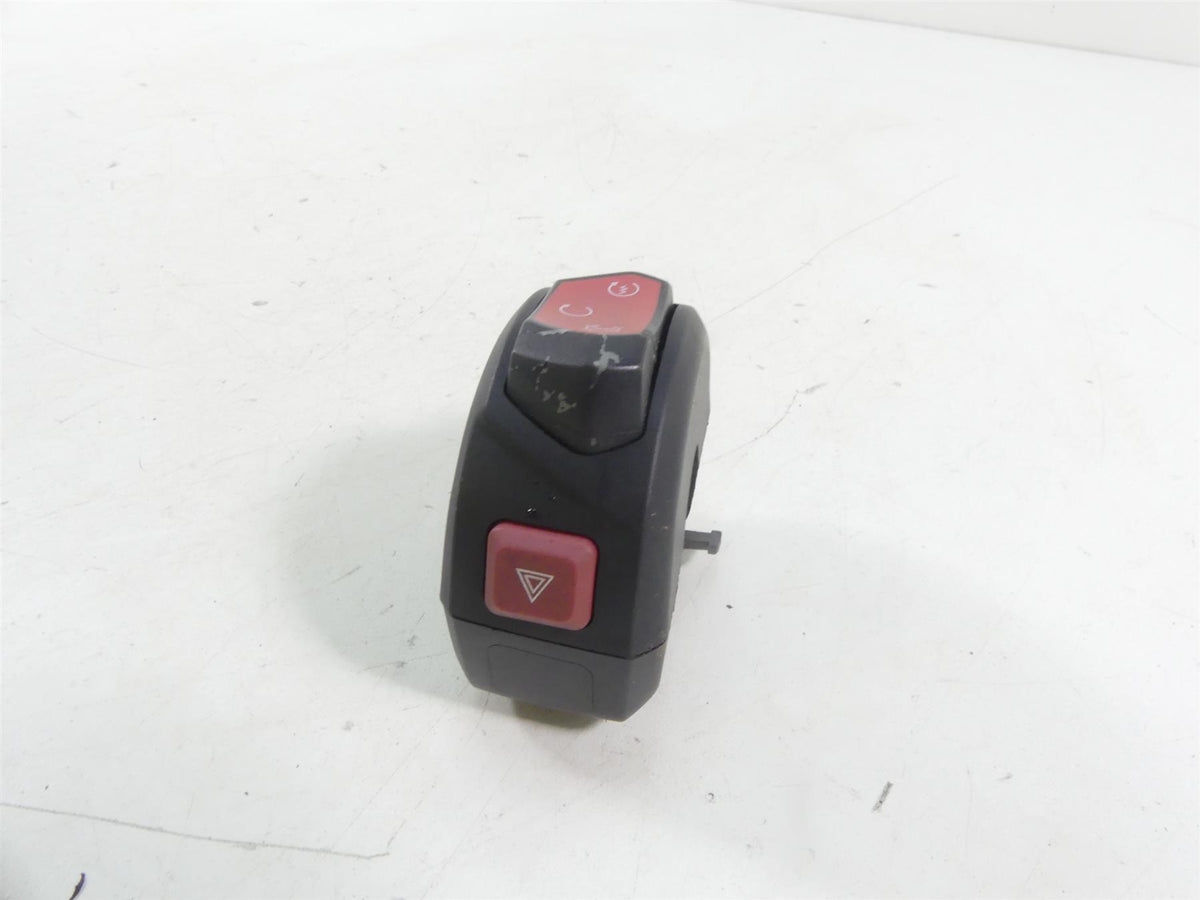 2019 Triumph Street Triple 765R Right Hand Start Kill Control Switch T2044828 {{ shop.shopifyCountryName }} - Mototech271