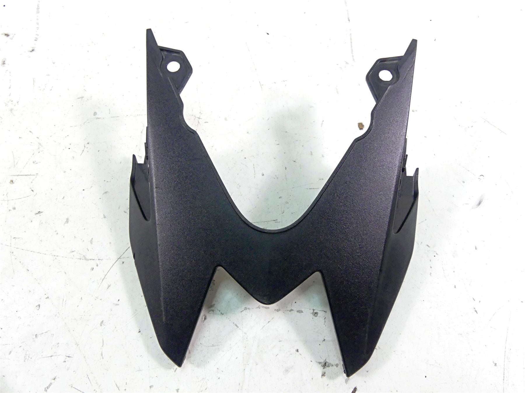 2018 BMW S1000RR K46 Tail Rear Center Cover Fairing Blinker Mount 46628533890 {{ shop.shopifyCountryName }} - Mototech271