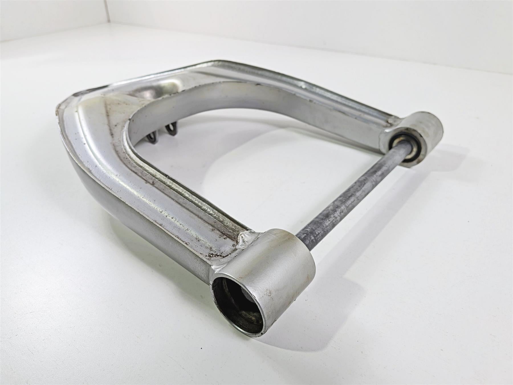 2004 BMW R1150GS R21 Front Trailing Arm Support Suspension 31422345526 {{ shop.shopifyCountryName }} - Mototech271