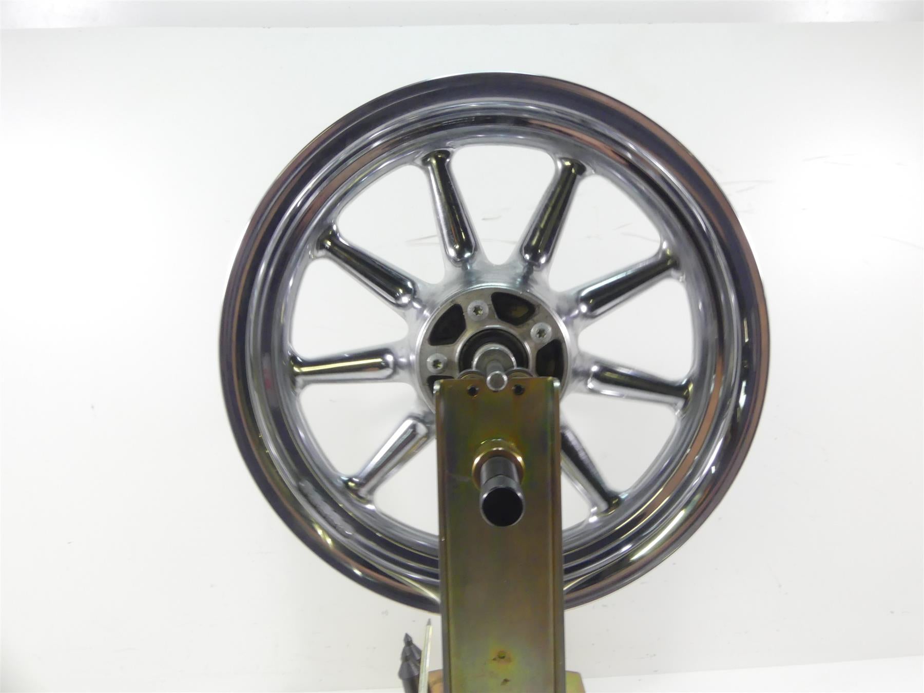 2007 Harley FLHTCU SE CVO Electra Glide Front 9 Spoke Chrome Wheel 16x3 43539-08 {{ shop.shopifyCountryName }} - Mototech271