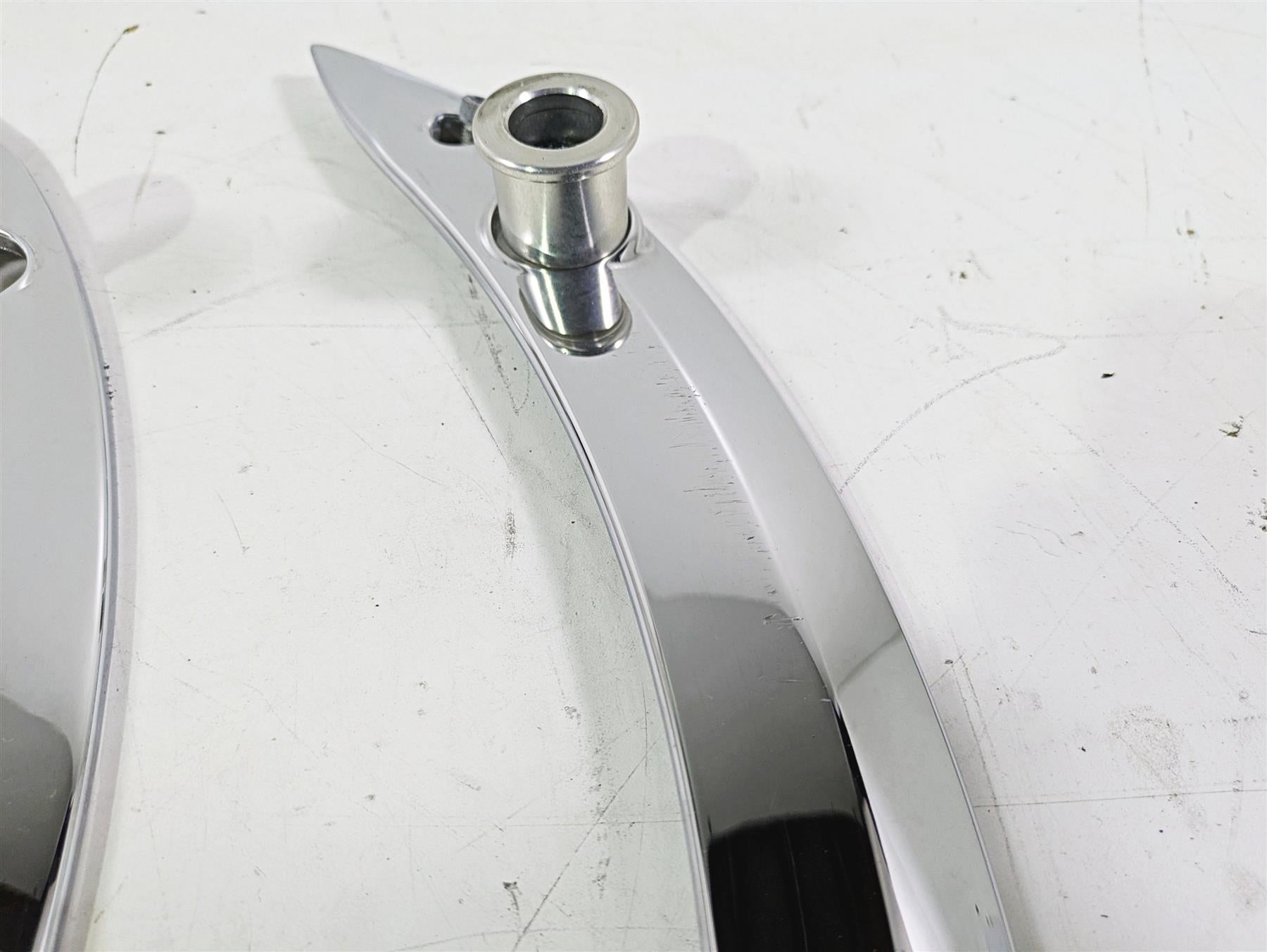 2018 Indian Chieftain Limited Rear Chrome Fender Struts Braces 5139599 5139598 {{ shop.shopifyCountryName }} - Mototech271