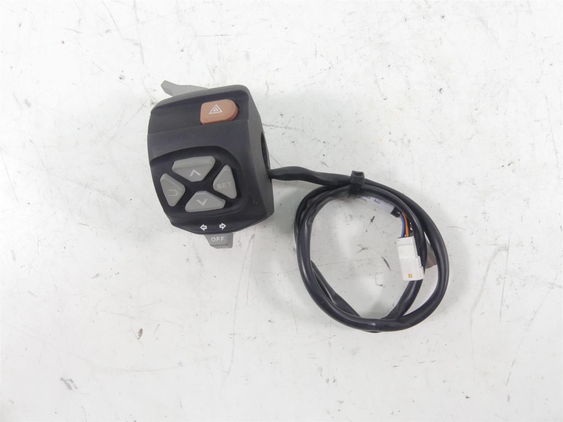 2015 KTM 1290R Super Duke Left Hand Turn Signal Light Control Switch 60311070100 {{ shop.shopifyCountryName }} - Mototech271