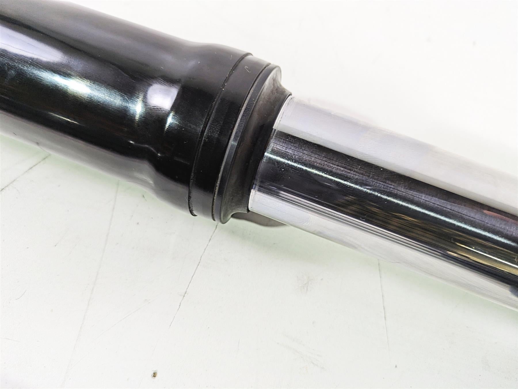 2010 Harley VRSCF Muscle Rod Front Fork Leg Set Penske Racing 48700-09 48701-09 {{ shop.shopifyCountryName }} - Mototech271
