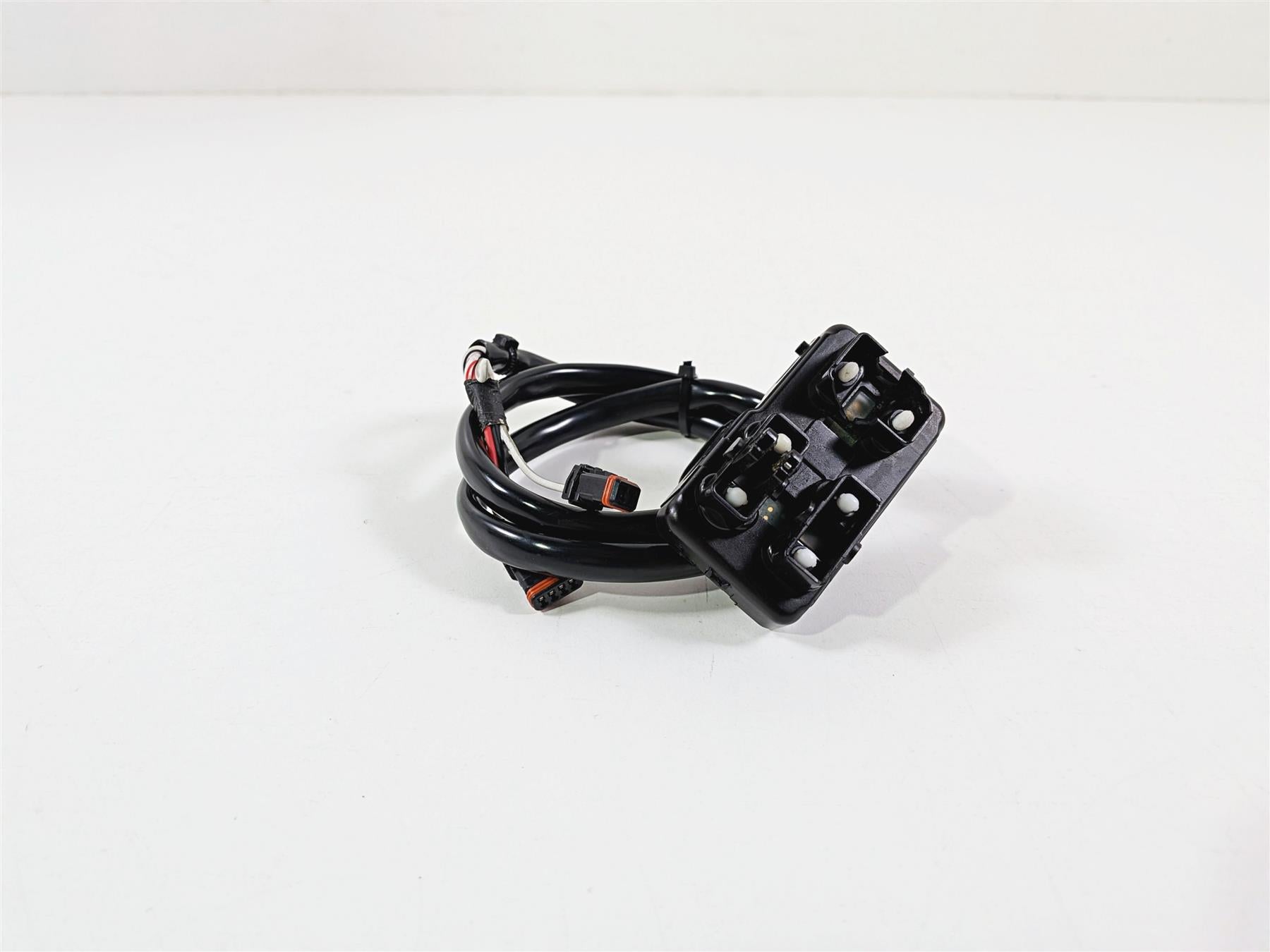 2024 Harley Softail FXLRST Low Rider Right Control Switch Internals 71500630 {{ shop.shopifyCountryName }} - Mototech271