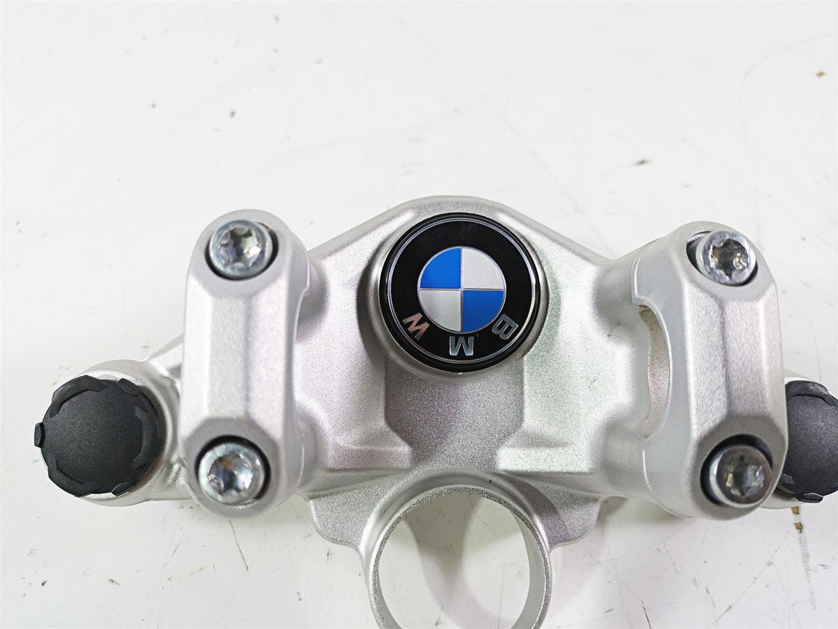 2016 BMW R1200GS GSW K50 Upper Triple Tree Steering Clamp 31428555849 {{ shop.shopifyCountryName }} - Mototech271